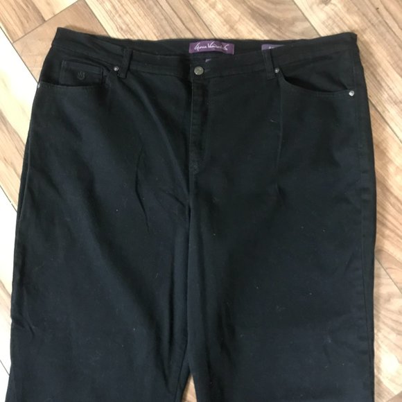 Gloria Vanderbilt Amanda Black Denim Jeans Plus Size 24W - Picture 2 of 7